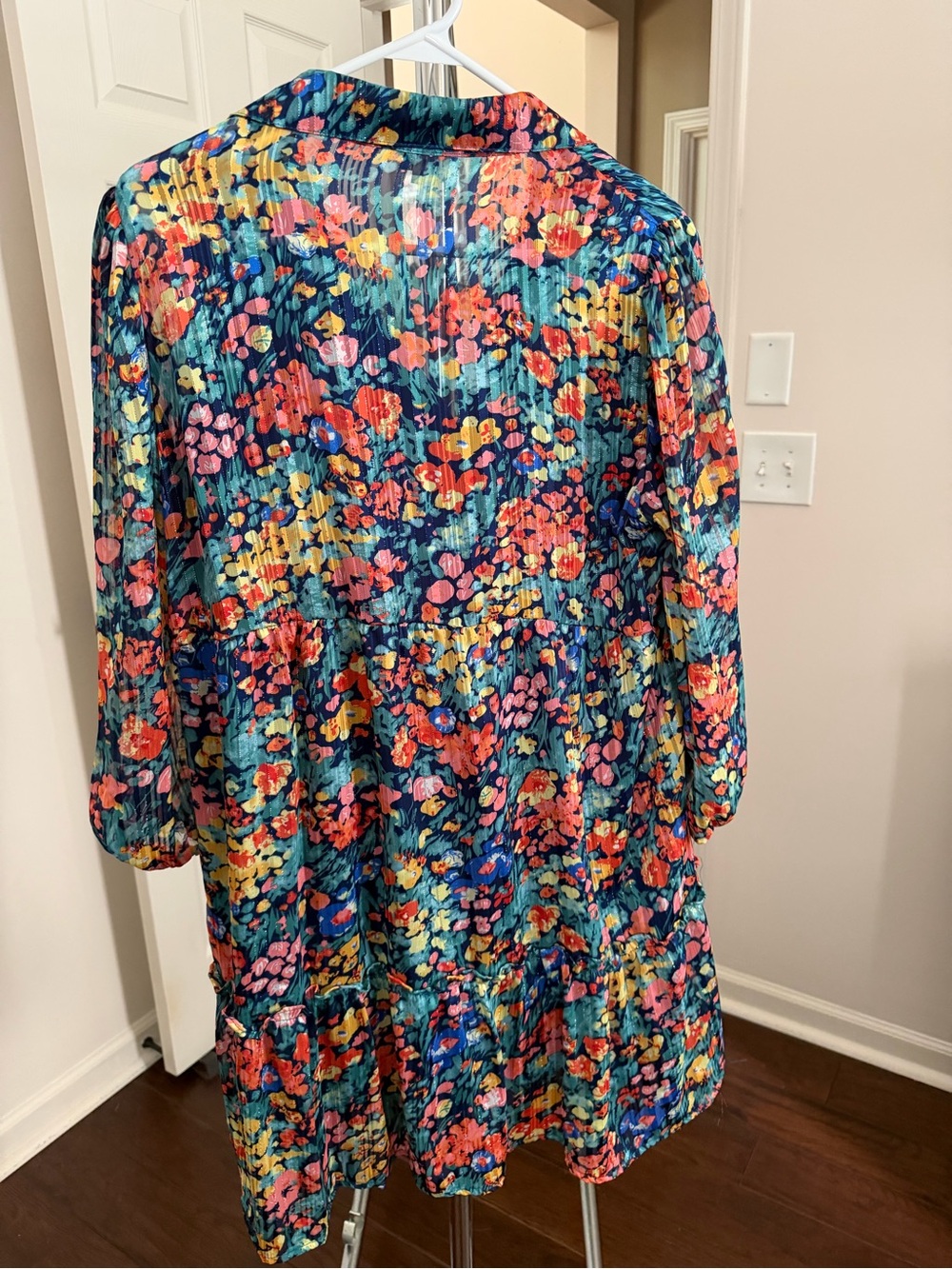 Umgee Teal Floral Tiered Dress with Multicolor Blooms. Size Medium - Picture 3 of 3